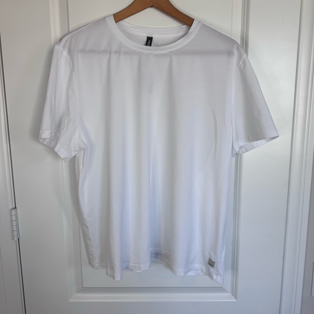 Vuori Men’s Strato Tech White Performance Crew Neck T Shirt